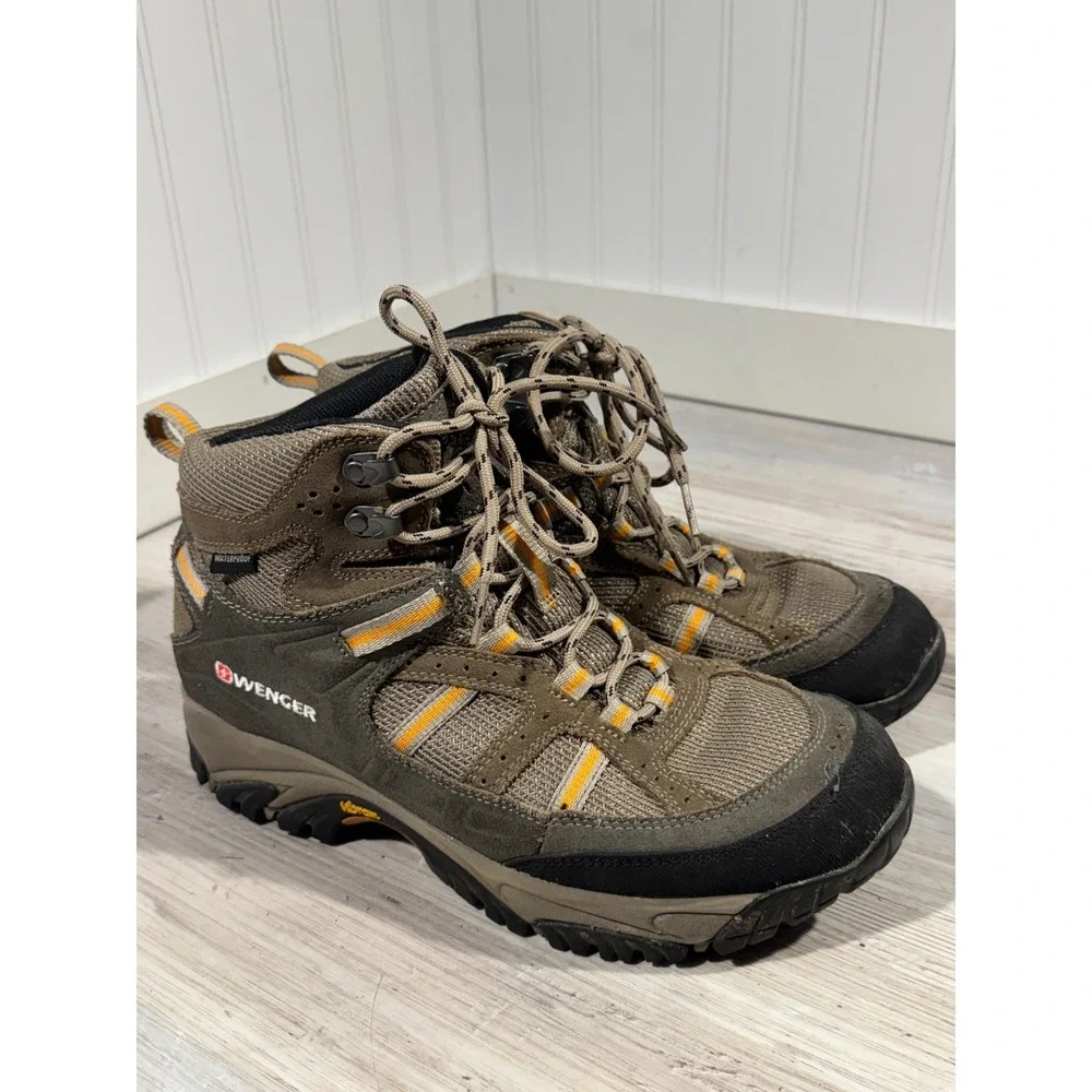 Wenger Swiss Army Anchorage Mid Vibram Hiking Boots MS6104.16 Mens 8.5